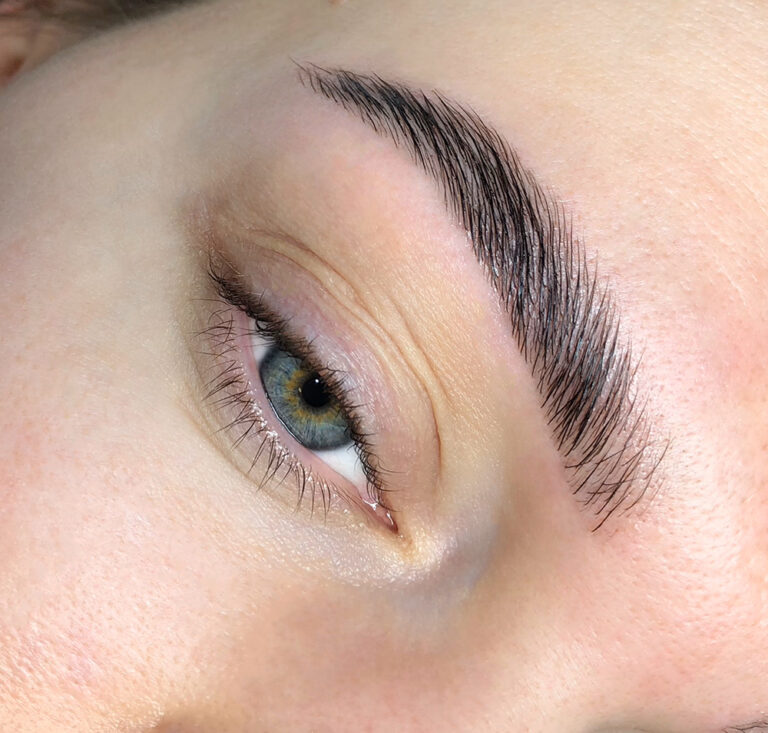 Lashest Studio, Brows by Tanya